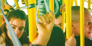 Good reasons for and against public transport