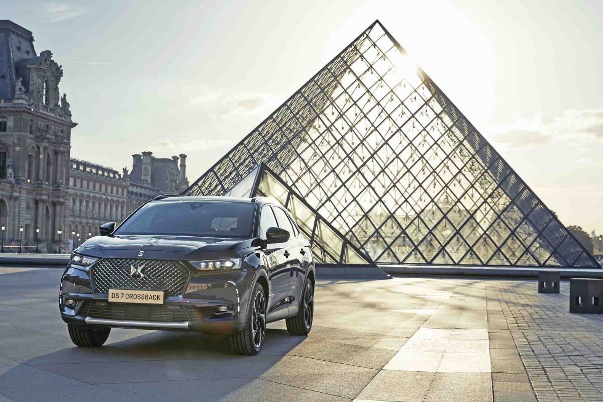 ds7 ds automobiles paris louvre - FACES.ch