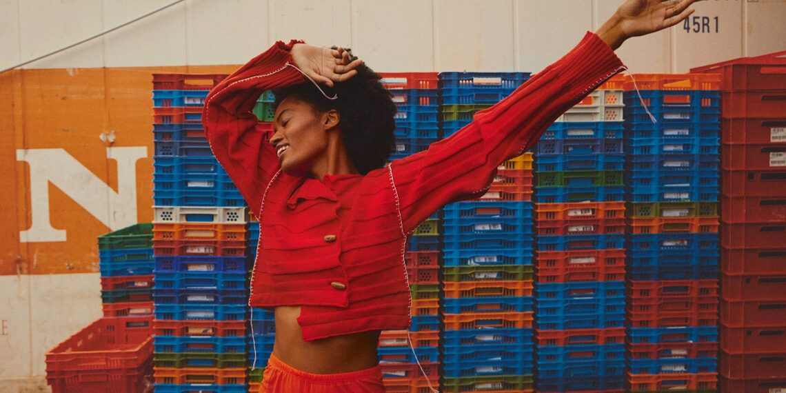 Editorial: Color Play by Sallyhateswing