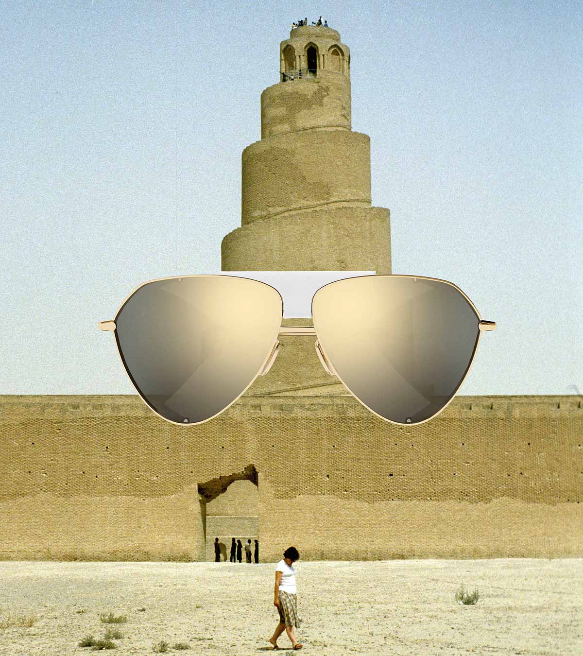 Alaïa, "Alaïa Pilot Spoiler Style AA0067S-002", metal sunglasses, approx. 725.-