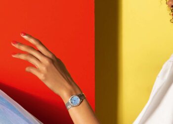 Ocean Breeze: Ebel Sport Classic Lady Tranquil Blue