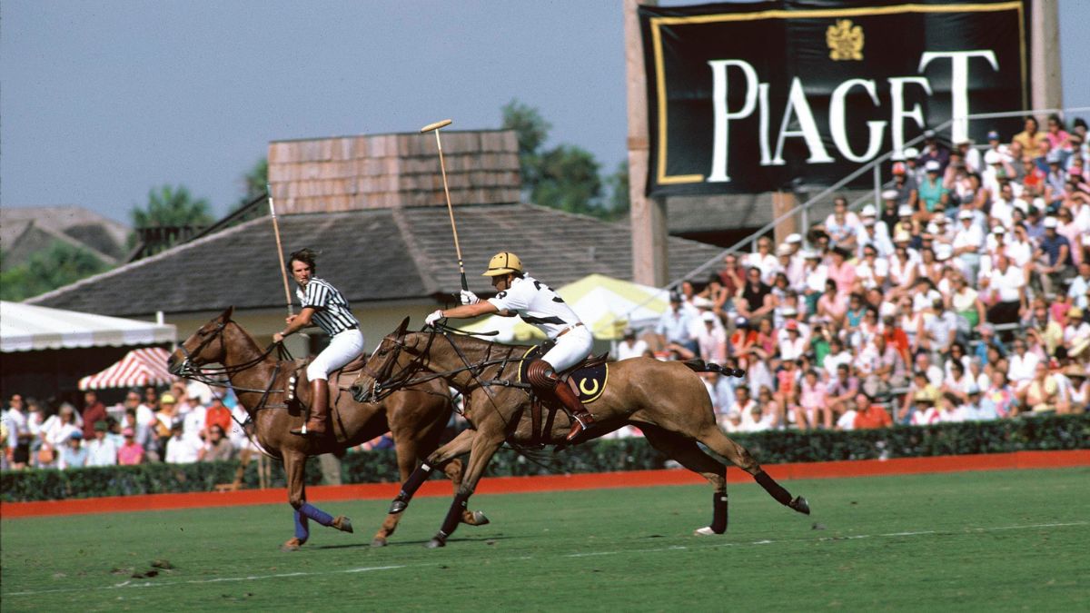 Piaget polo date field