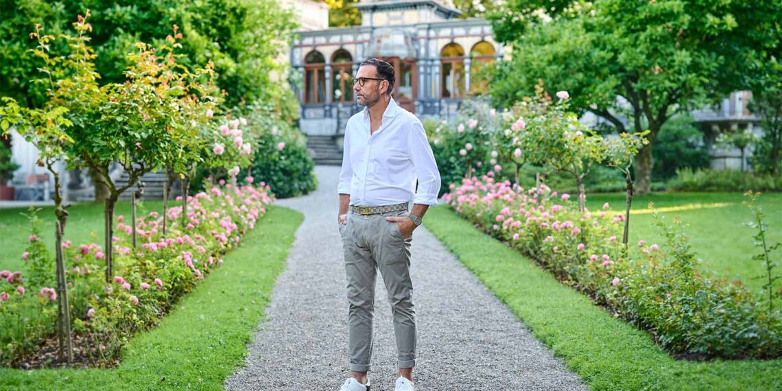 Adrian Palma, master of cosmetic surgery