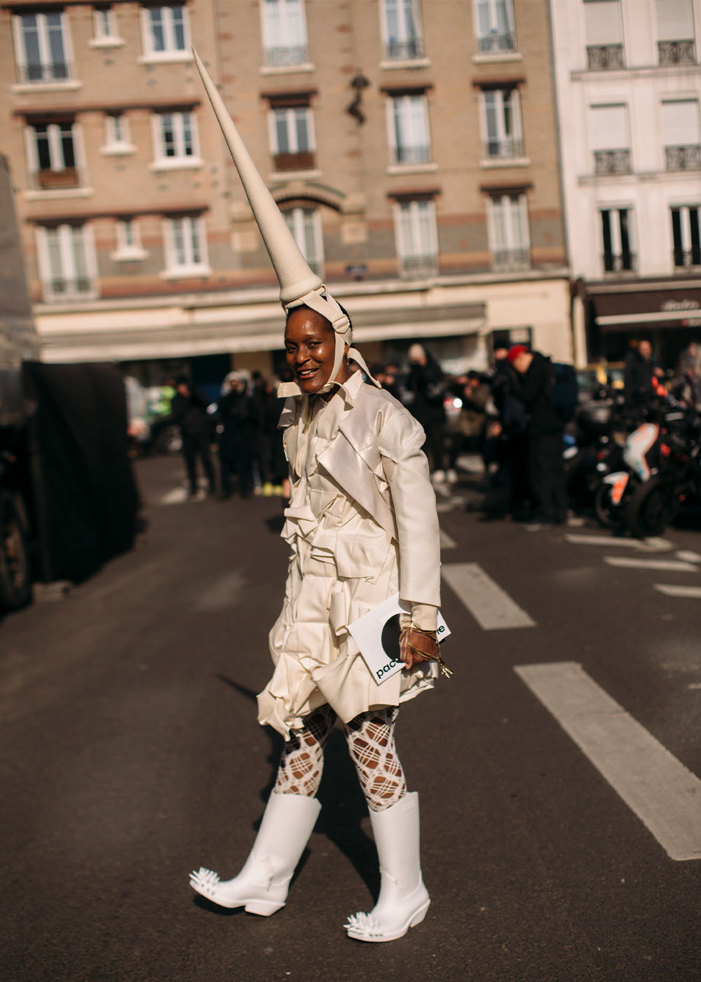 Street Style: Headdress