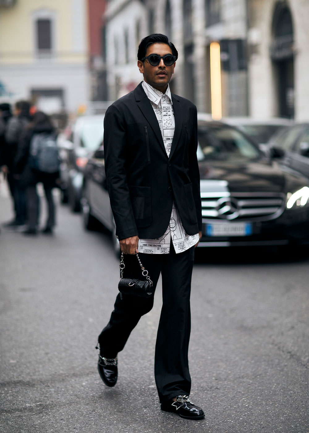 Street style: black and white