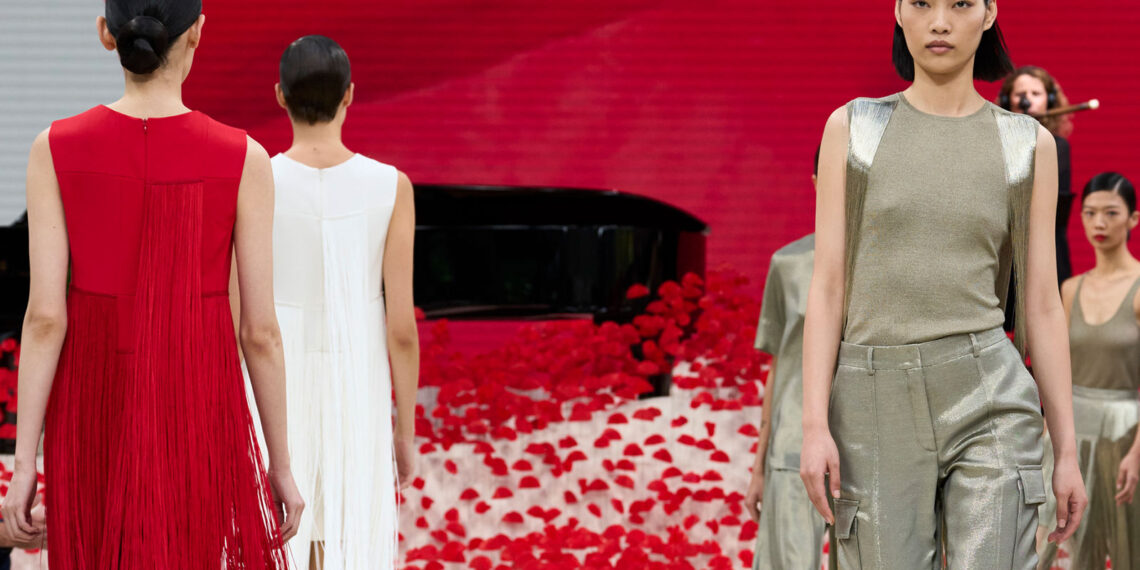 AKRIS SPRING-SUMMER COLLECTION 2024