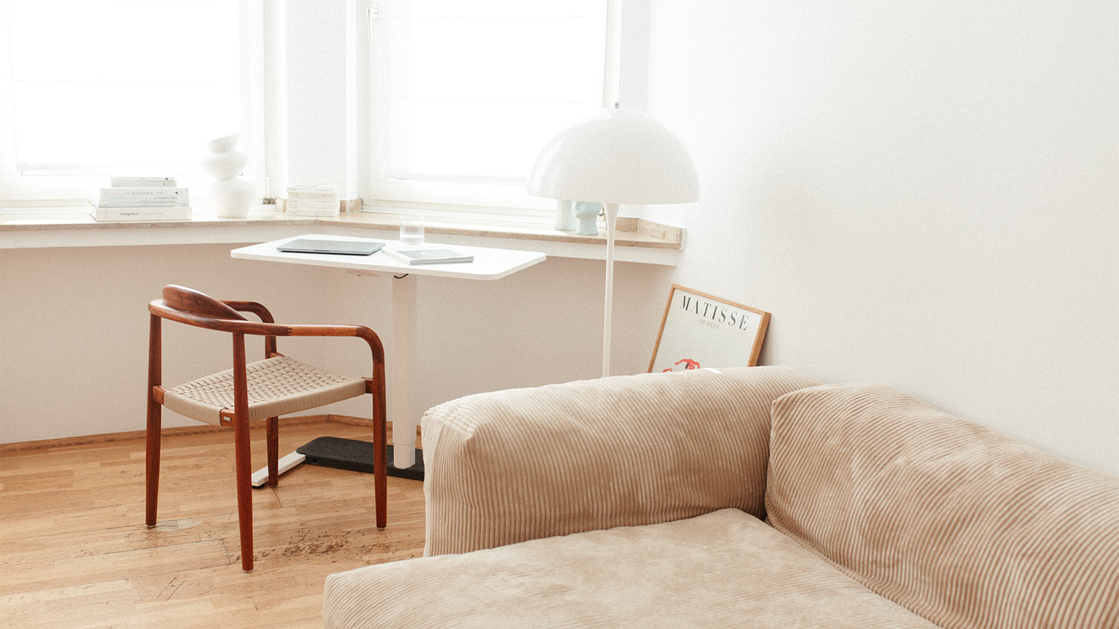 Yaasa: Stylish ergonomic office furniture from Switzerland Teaser