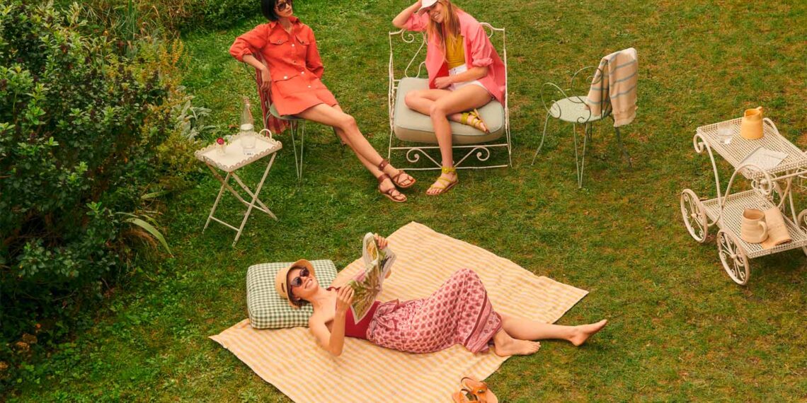 Longchamp supports women in Madagascar with its summer collection