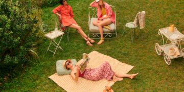 Longchamp supports women in Madagascar with its summer collection