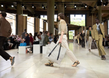 Hermès Men Spring/Summer 2026: City Slickness