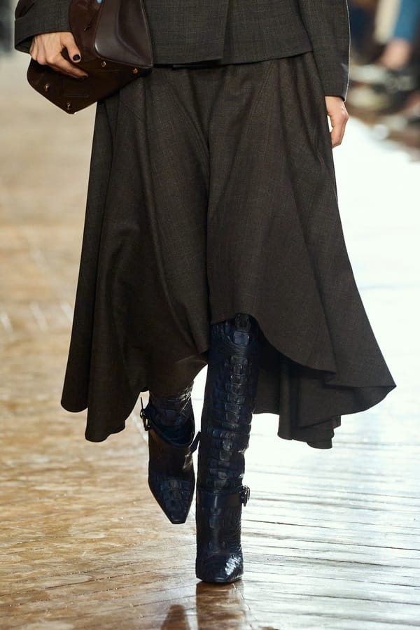 Dark midi skirt with asymmetrical hem by Lanvin